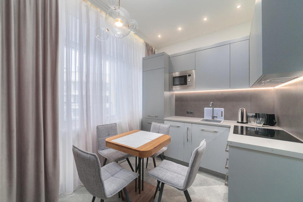 Wowell Apartments Одесса Экстерьер фото