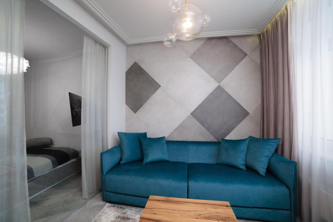 Wowell Apartments Одесса Экстерьер фото