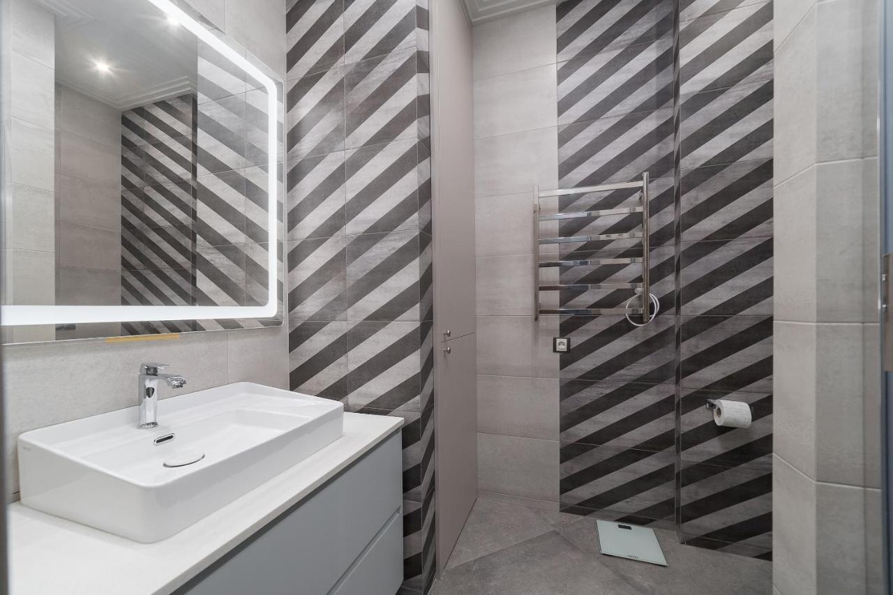 Wowell Apartments Одесса Экстерьер фото